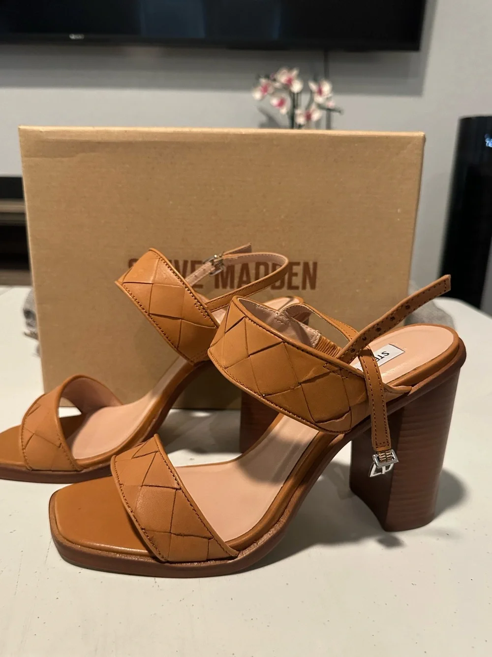Steve Madden Cognac Quilted Block Heel Sandal